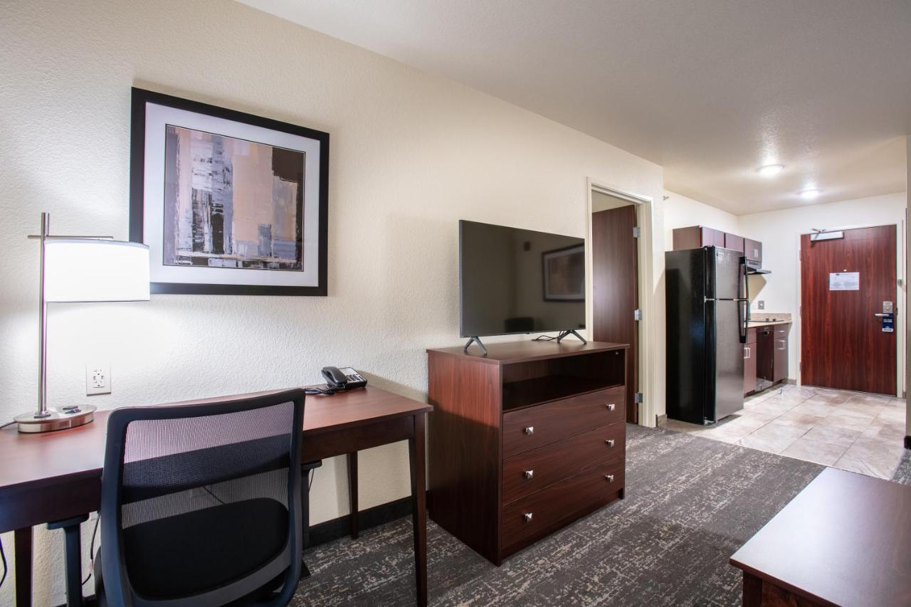 Cobblestone Inn & Suites - Pine Bluffs Εξωτερικό φωτογραφία
