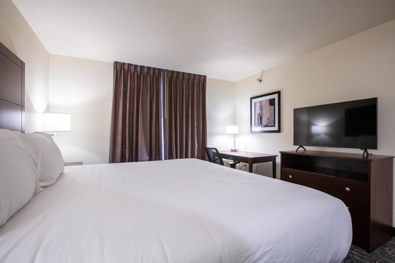 Cobblestone Inn & Suites - Pine Bluffs Εξωτερικό φωτογραφία