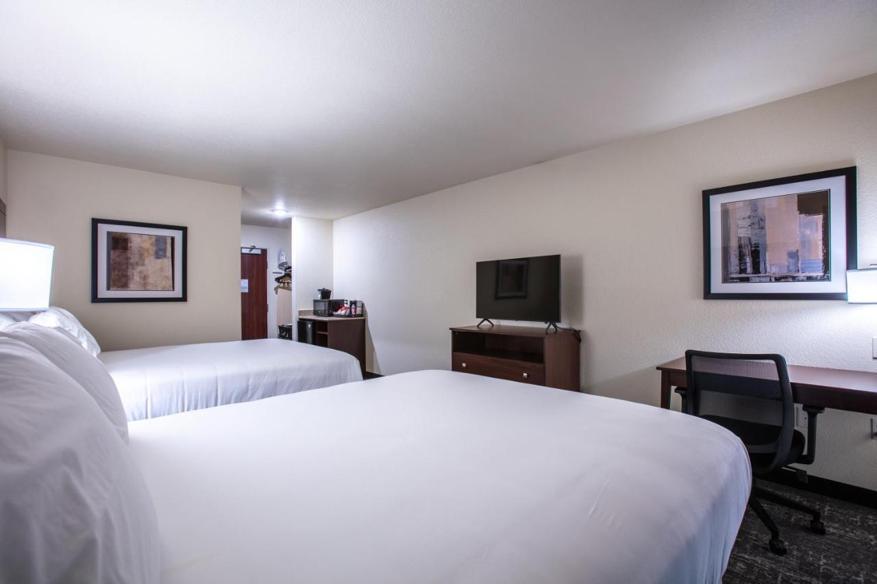 Cobblestone Inn & Suites - Pine Bluffs Εξωτερικό φωτογραφία