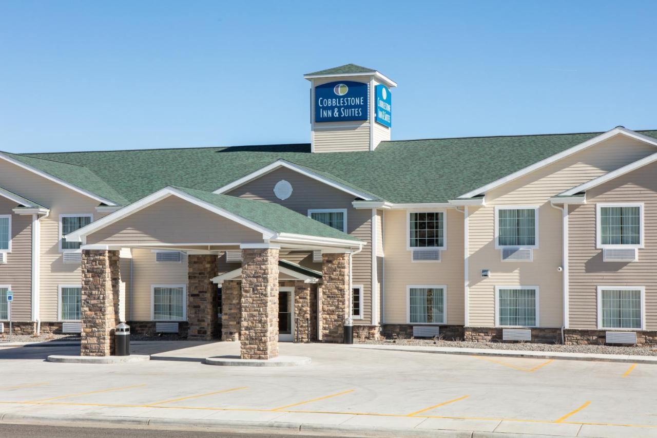 Cobblestone Inn & Suites - Pine Bluffs Εξωτερικό φωτογραφία