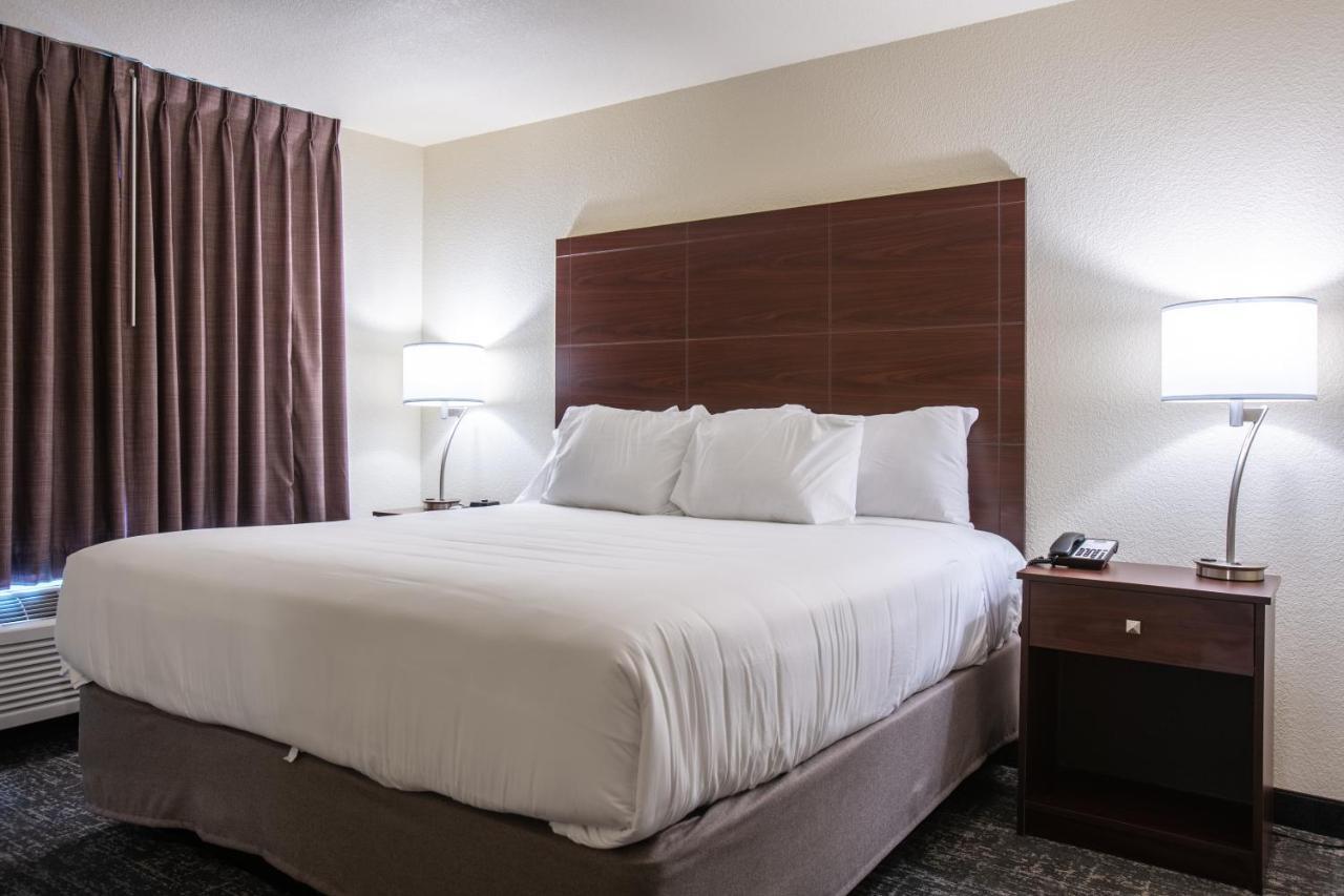 Cobblestone Inn & Suites - Pine Bluffs Εξωτερικό φωτογραφία